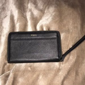 Fossil wristlet